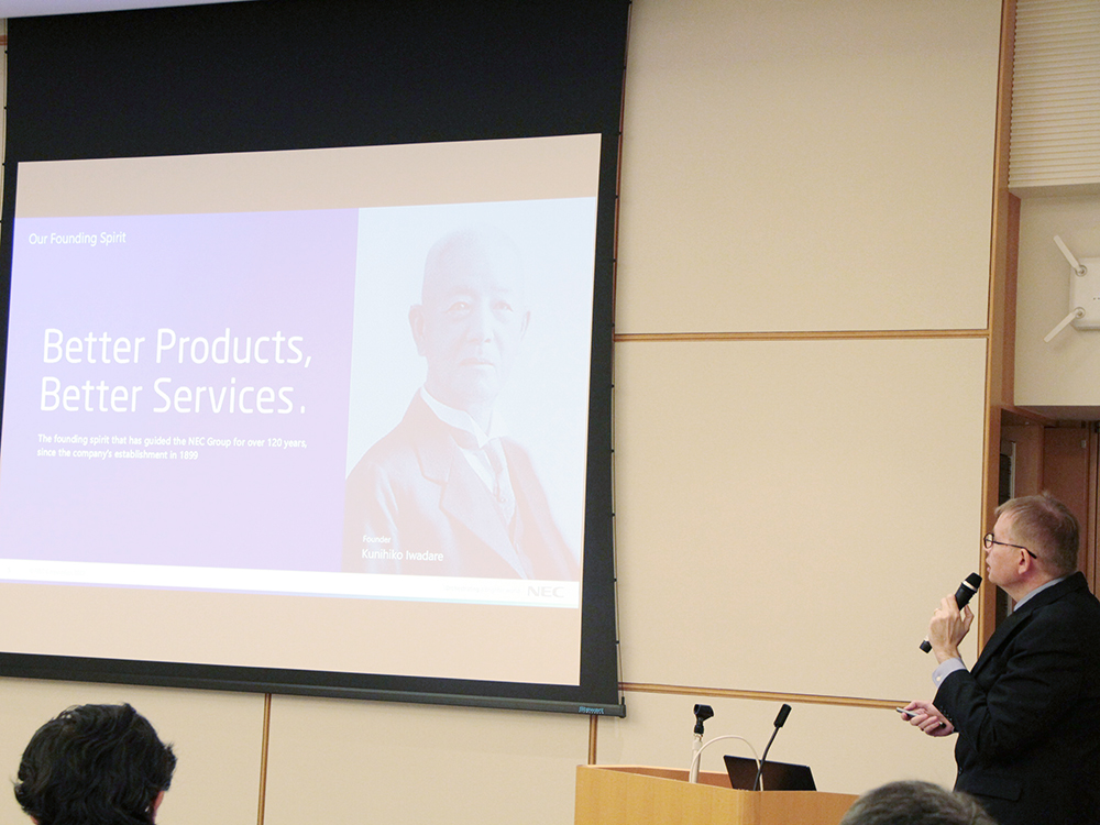 Mr. Emmanuel Le Taillandier de Gabor